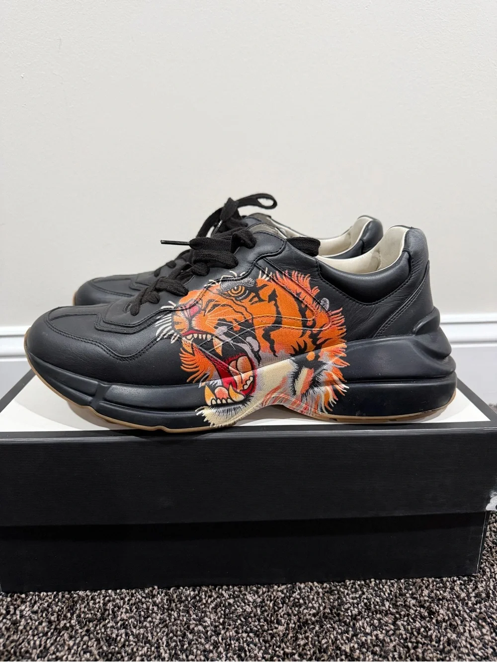Gucci Rhyton 2020 Tiger Black Leather Low Top Sneakers